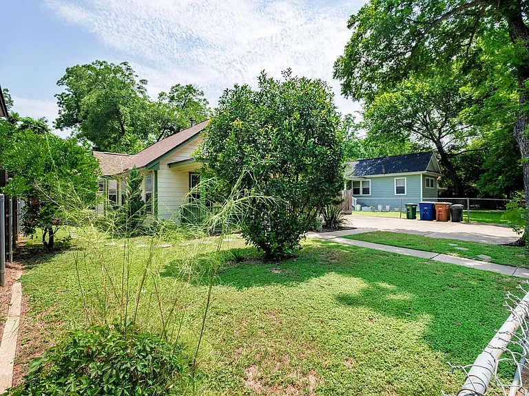 1502 Garden St — Photo 24