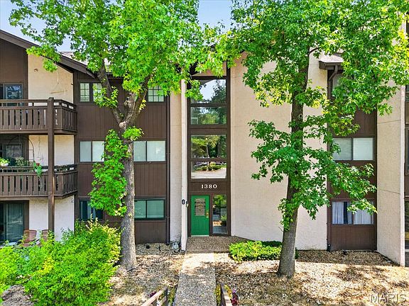 2nd image of 1380 Heritage Lndg APT 202