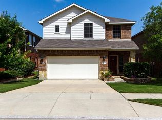 12141 Walden Wood Dr, Fort Worth, TX 76244
