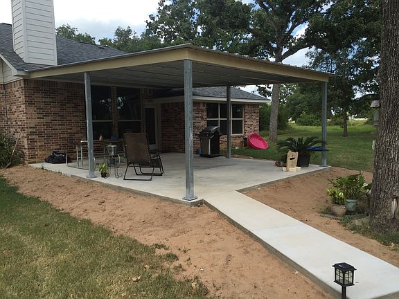 2nd image of 1571 County Road 284