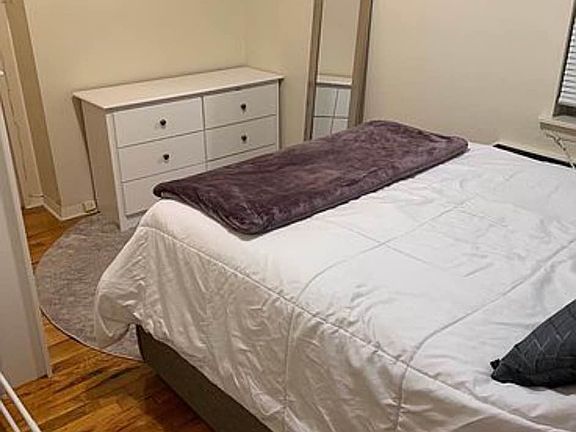 4th image of 239 E 84th St APT 2C