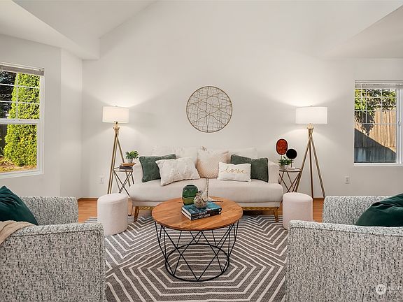 5th image of 7216 201st Street E