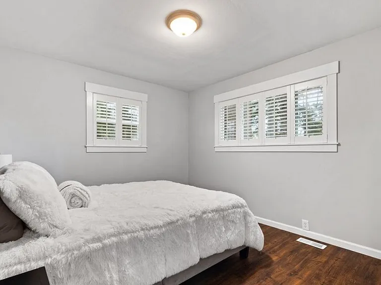 18504 171st Pl NE — Photo 13