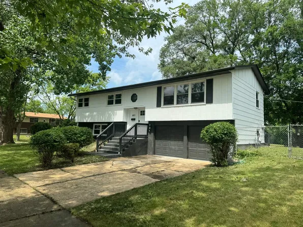 1813 218th Pl, Sauk Village, IL 60411