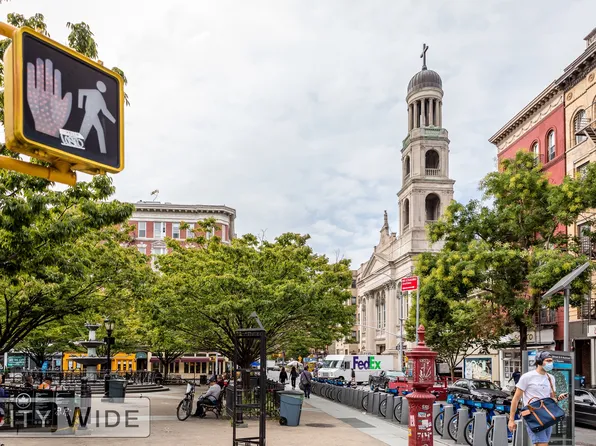 8 West Ninth Street image 5 of 7