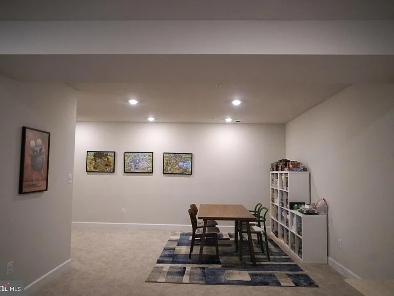 730 Quarry Point Rd — Photo 25