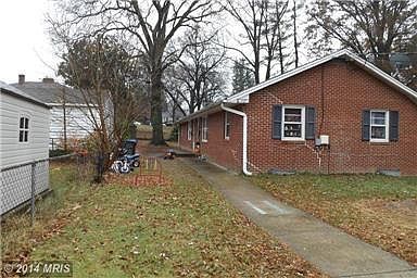 1st image of 1408 Dandridge St #B