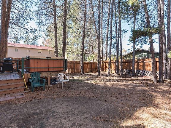 3rd image of 3769 Paradise Ave