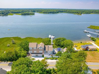 265 Monomoscoy Rd, Mashpee, MA, 02649