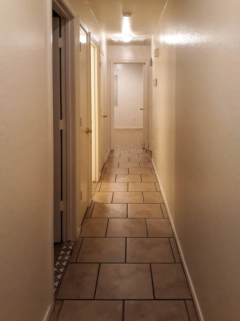 3 bed, 1090 sqft, $1,750 — Photo 2