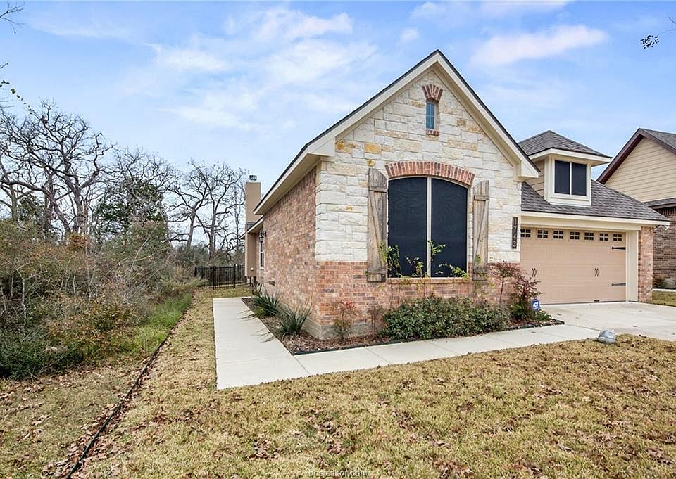 1st image of 1743 Parkland Dr