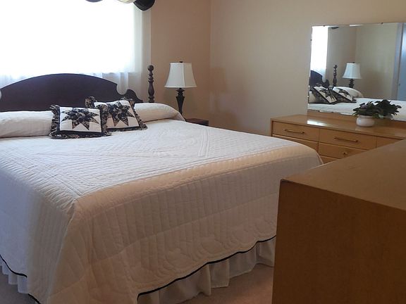 3rd image of 6913 Le Havre Way
