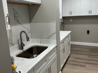 49 Waverly St #2, Worcester, MA 01604