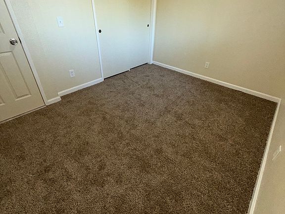 3rd image of 29-109 Faun Ln #I