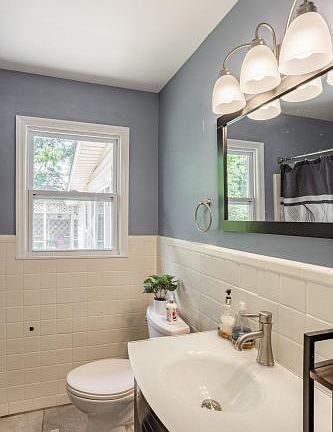 5th image of 6309 Davies Ave NW