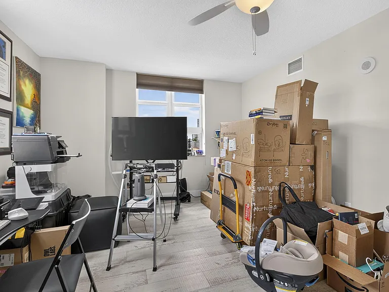 403 S Sapodilla Ave #502 — Photo 26