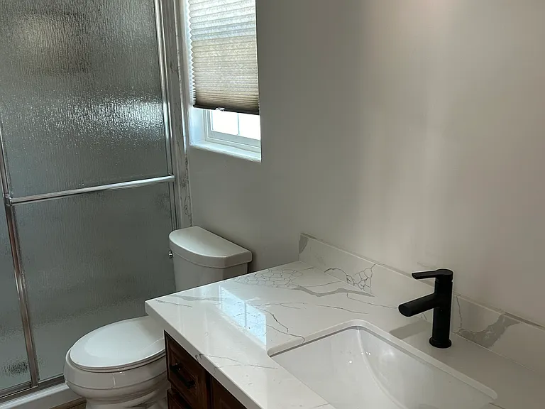 154 Clover St #B — Photo 14