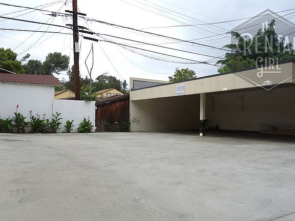 3rd image of 4557 Eagle Rock Blvd APT 4