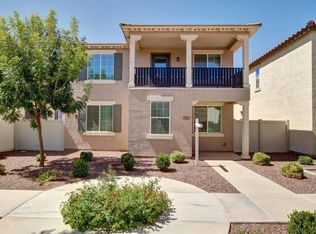 961 S Brewer Dr, Gilbert, AZ 85296