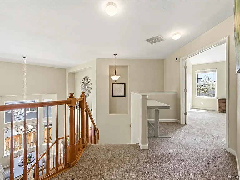 5504 E Burlington Dr — Photo 31