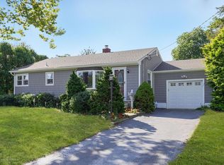 18 Mill Ln, Holmdel, NJ