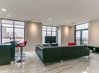 241 NE 4th St APT 4, Oklahoma City, OK 73104