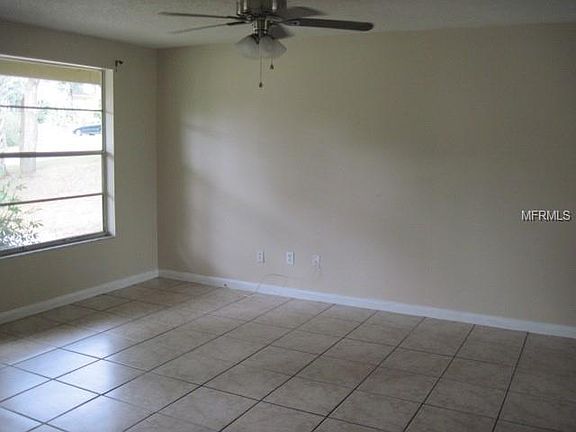 3rd image of 2260 Pine Hill Pl