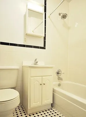 Rented by Ink Realty Services LLC | media 9