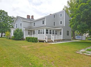 405 Maple Ave, Cheshire, CT 06410