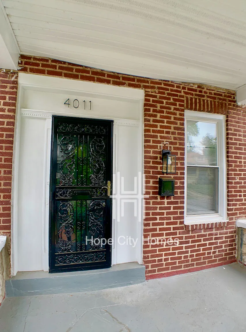 4011 Norfolk Ave — Photo 2