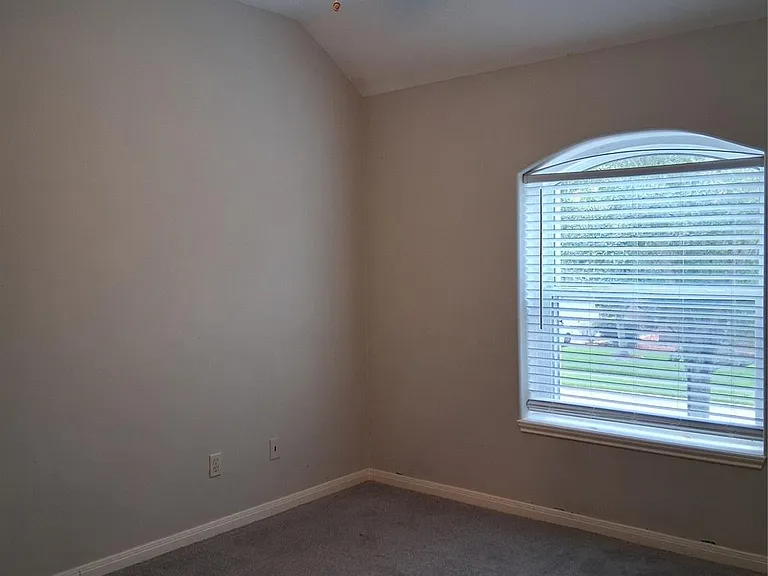 10015 Dawn Brook Dr — Photo 9