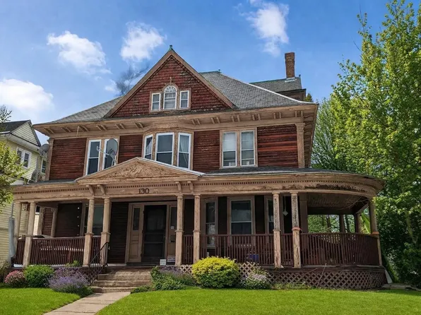 130 Vernon St #2, Worcester, MA 01610