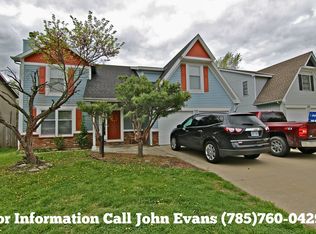 4411 Gretchen Ct, Lawrence, KS 66047