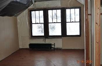 2nd image of 2239 W Broadway Ave