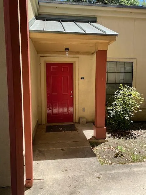 3010 N St Mary's - 2101 — Photo 1