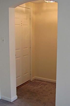 4th image of 1816 Queens Ln #4-227