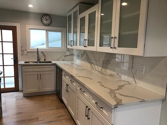 5th image of 1866 N Avenue 56 #1