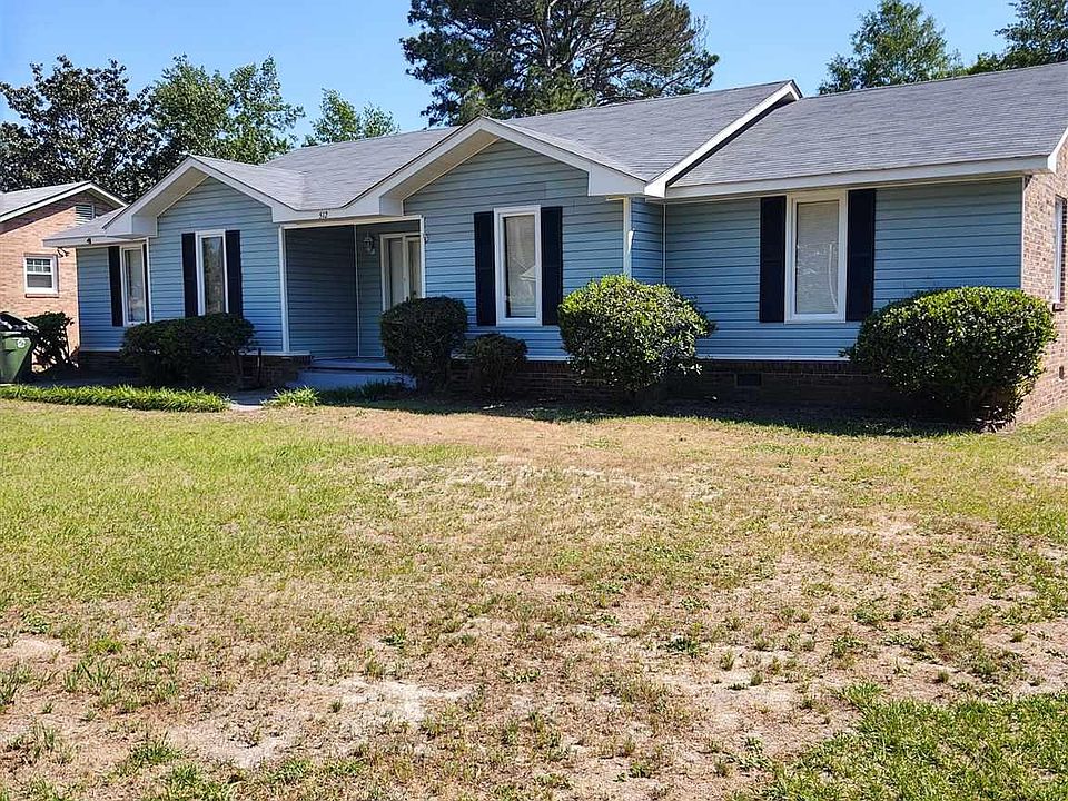 1st image of 512 Arcola Dr