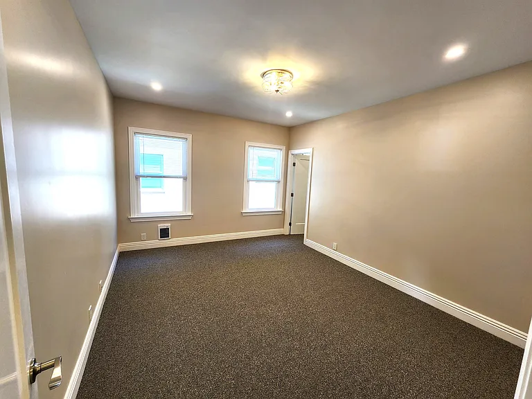 1350 Turk St #522 — Photo 5