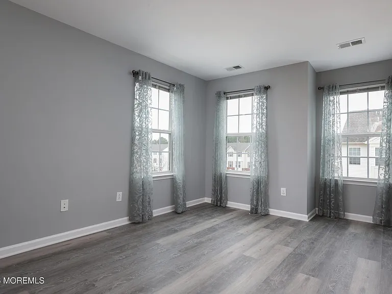 43 Jake Dr — Photo 18