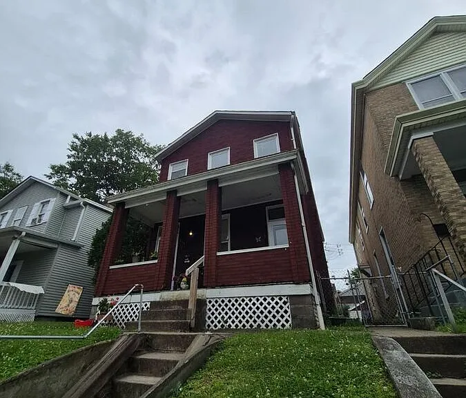215 Elm St #3 — Photo 12