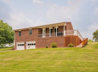 6141 Parrott Mountain Rd, Parrott, VA 24132