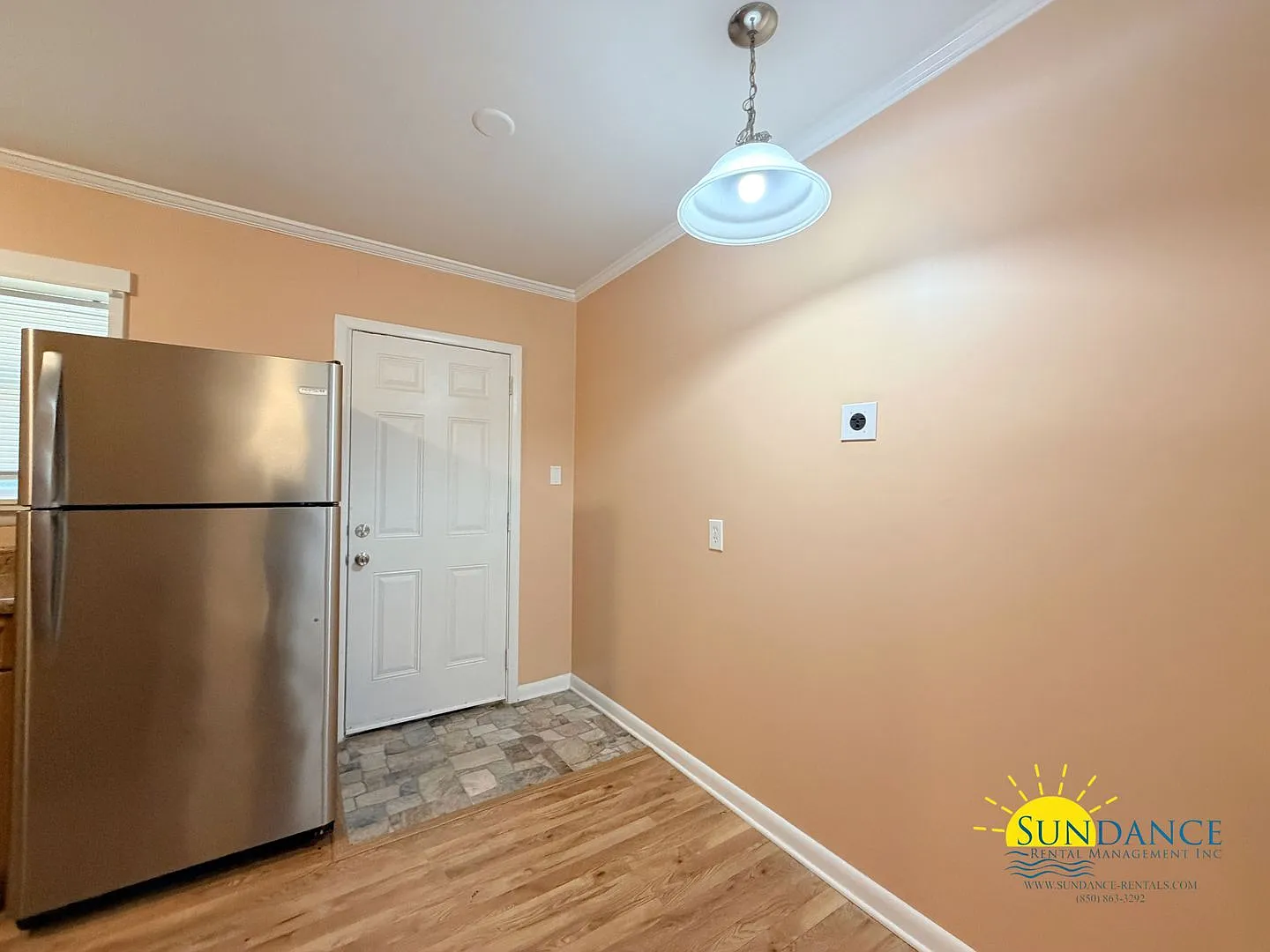 Great 1 Bedroom Unit in the heart of Fort Walton! — Photo 4