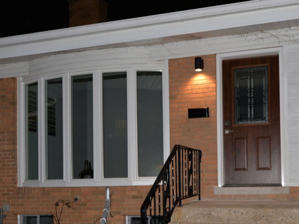 1st image of 8914 Robin Dr APT B