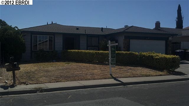 2nd image of 2320 Dover Way