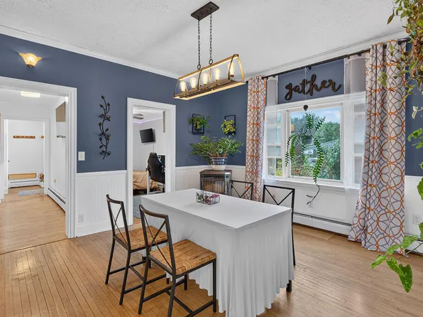 48 6th Street, Bangor, ME 04401