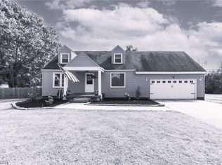 977 State Rd NW, Warren, OH 44481