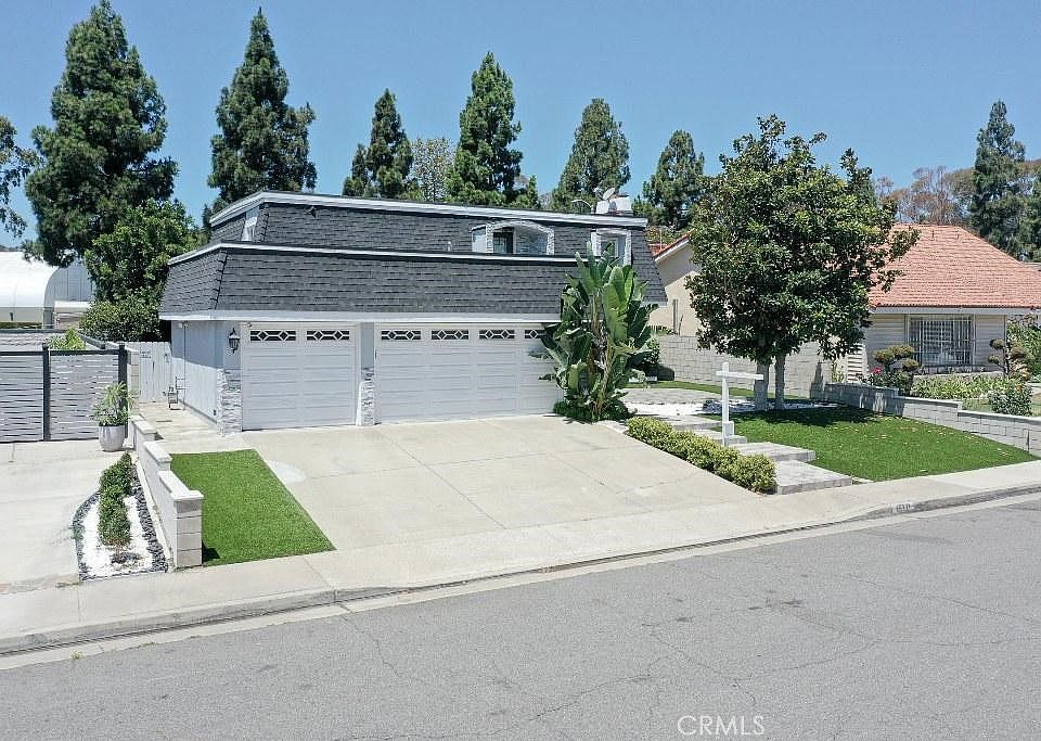 1st image of 16221 Mount Baden Powell St