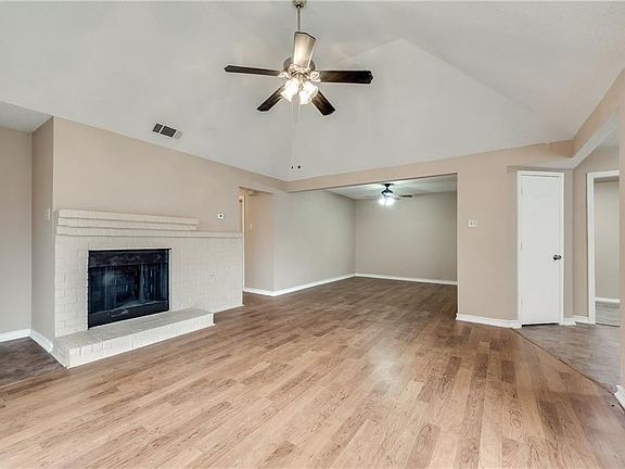 3rd image of 1413 Wheat Field Dr