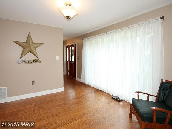 5th image of 5001 Woodland Way